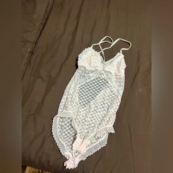 AERIE dainty lingerie - Picture 1 of 14